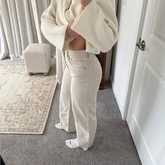 Abercrombie Loose HR jeans - Picture 2 of 3